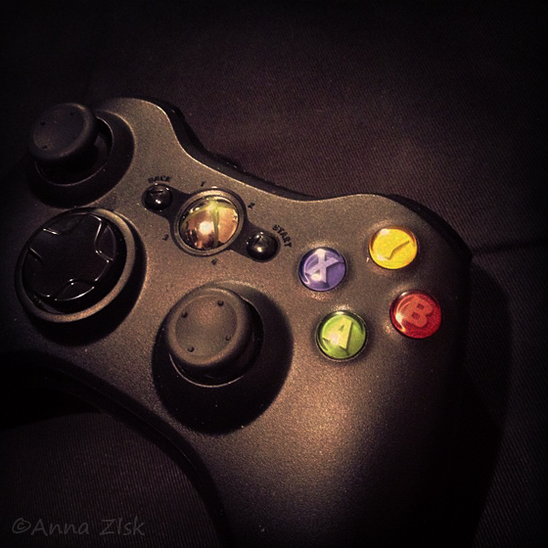 xbox_controller_53_365_annasangle